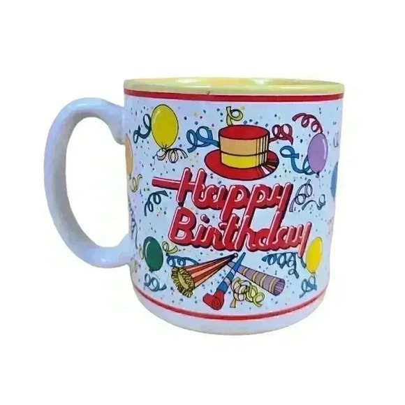 Vintage Retro Party Happy Birthday Mug - Picture 3 of 4